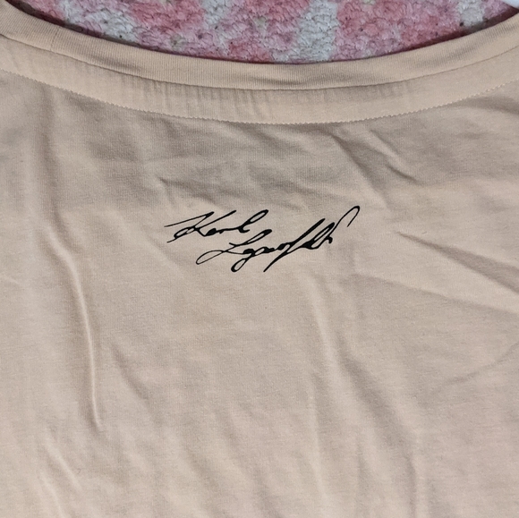 KARL LAGERFELD PARIS
Flower Sunglasses Tee - Picture 4 of 6